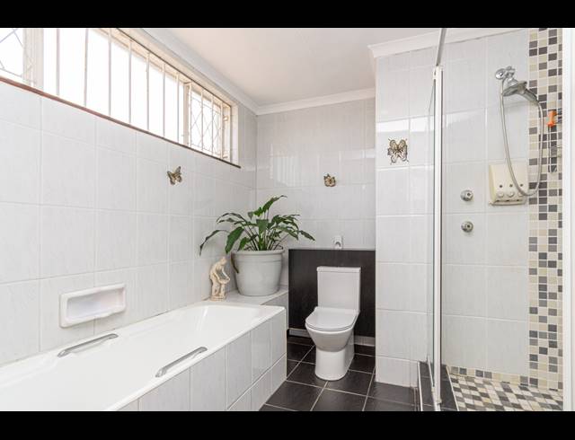4 BEDROOM HOUSE FOR SALE IN ATHOLL